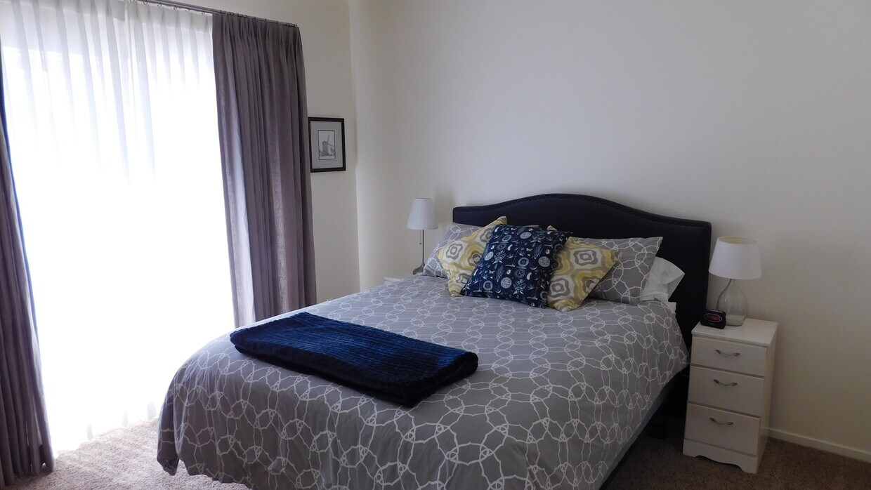 Bed Room - 1630 S Harbor Way