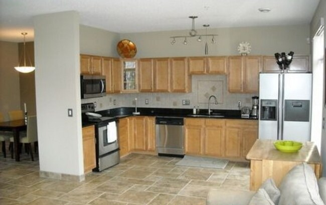 Kitchen (main level) - 5100 Holly Lane North