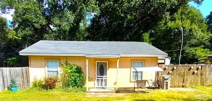 Building Photo - 6858 Olsen Rd