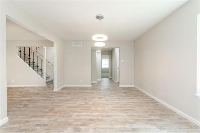 Building Photo - 1621 Aldridge Dr