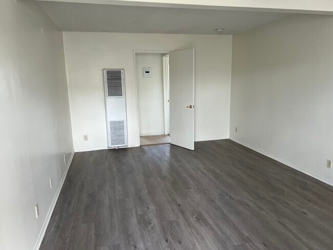 Foto del edificio - 335 W 88th St