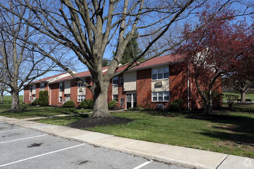 Colebrook Apartments Rentals Lancaster, PA