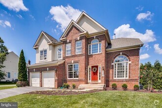 Building Photo - 7165 Millbury Ct