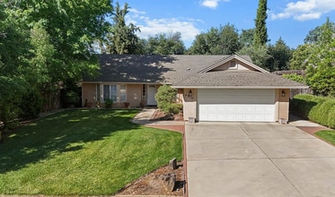 Building Photo - 4010 Cambria Dr