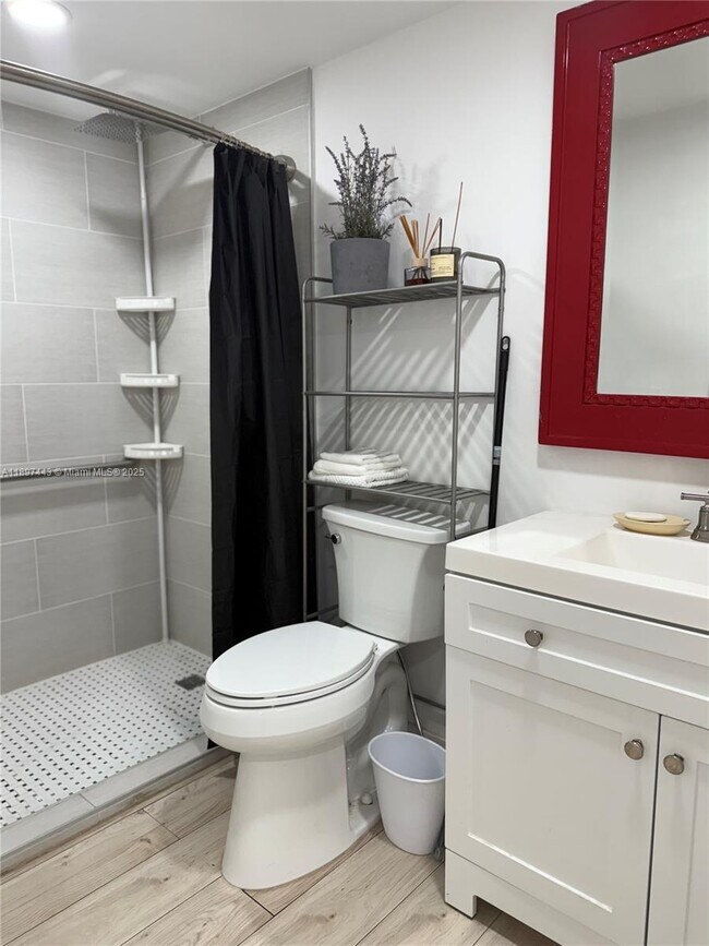 Foto del edificio - 8101 SW 94th Ct