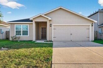 Building Photo - 6009 Cypress Ln