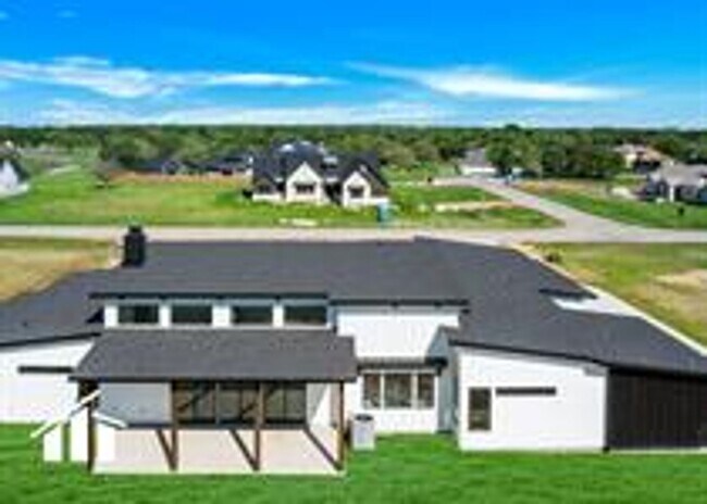 Foto del edificio - 5976 Rain Mdw Dr