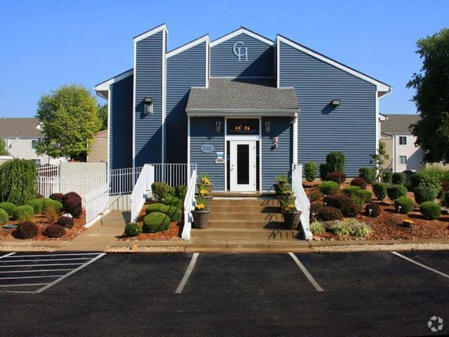 Chatham Hills Apartments Springfield Il Leasing Office Chatham Hills