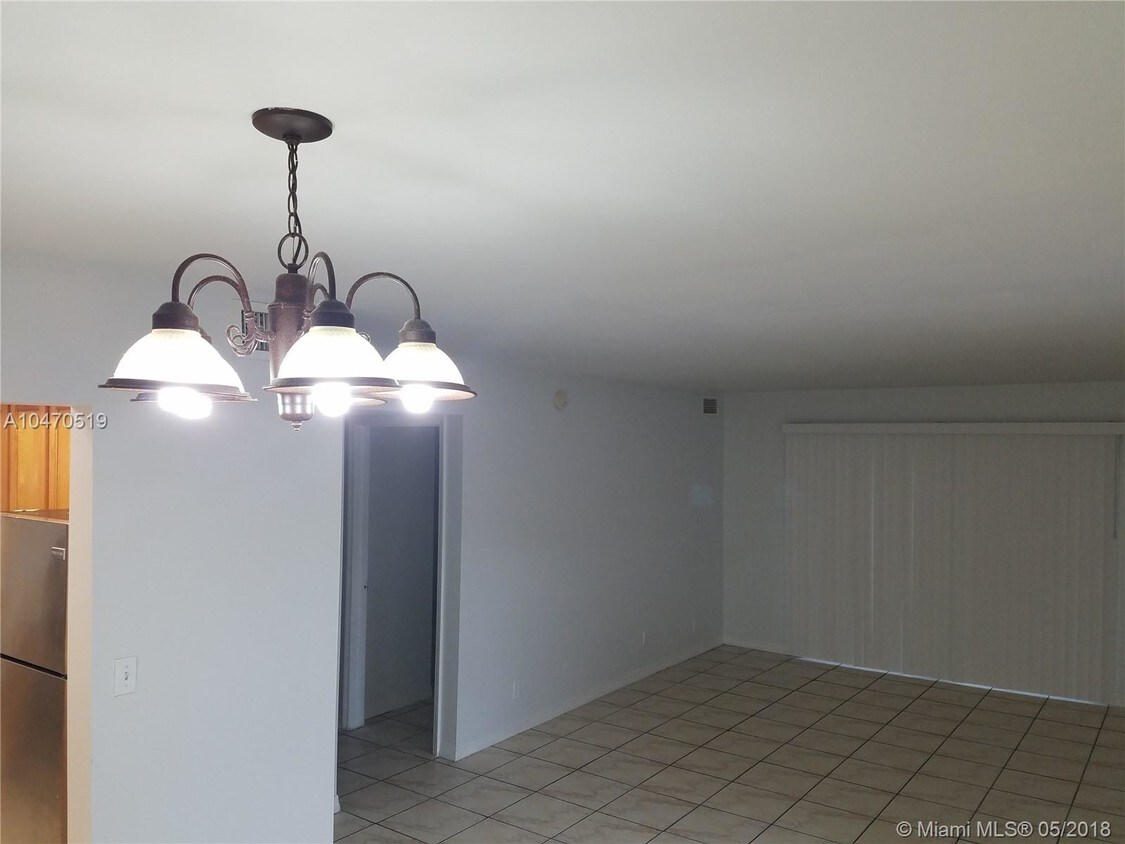 Building Photo - 2832 NW 55th Ave