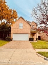 Building Photo - 535 Poplar Ln