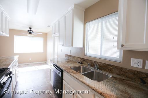 Foto del edificio - 3832 E Ashcroft Ave