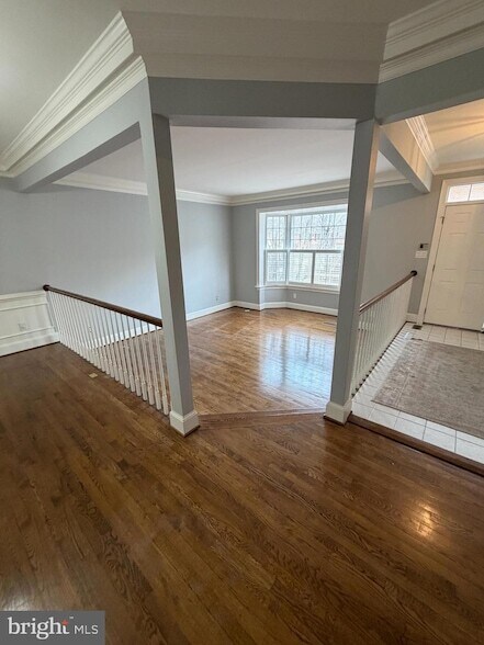 Foto del edificio - 8017 Rising Ridge Rd