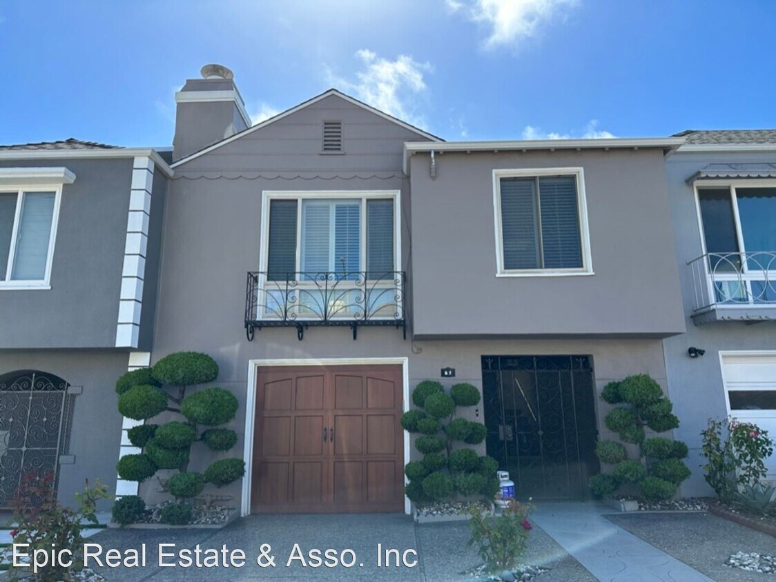 Primary Photo - 2 br, 2 bath House - 67 Forest View Dr