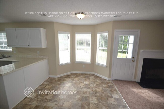 Building Photo - 6058 Pavestone Dr SW