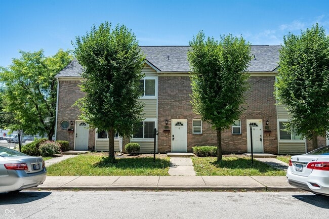 Building Photo - 1362 S Talbott St