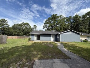 Building Photo - 144 Cherokee Cir