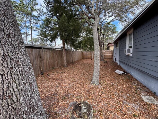 Foto del edificio - 603 W Club Blvd