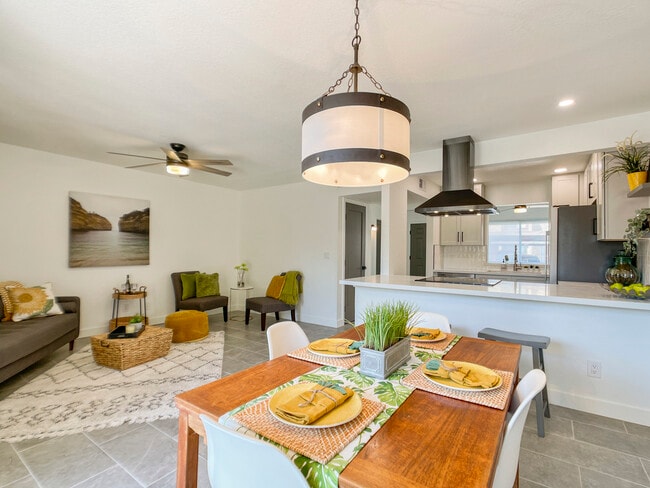 Photo - 1325 S McKemy St Townhome