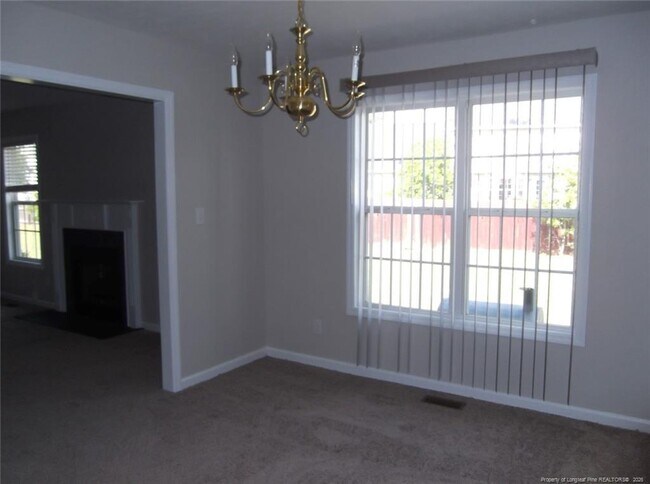Building Photo - 2937 Piney Mountain Dr