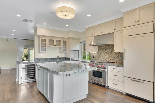 Foto del edificio - 945 Hunt Ave