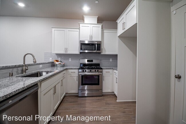 Foto del edificio - 3 br, 2.5 bath House - 2366 S Trail View C...