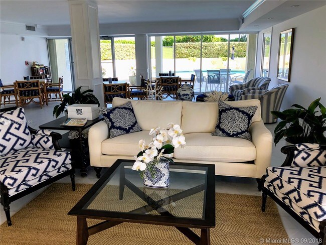 Foto del edificio - 5400 N Ocean Dr