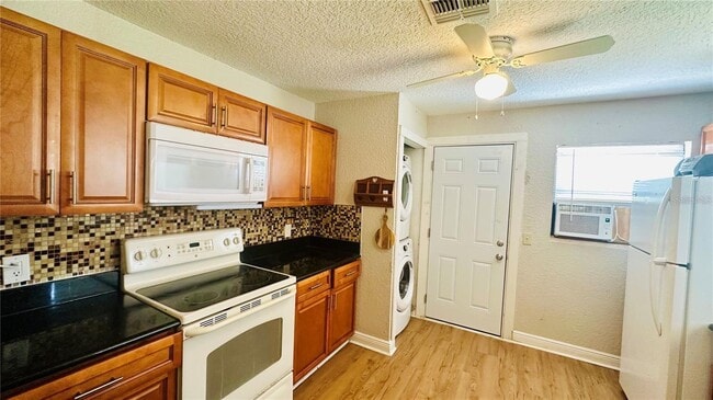 Foto del edificio - 850 E 19th St