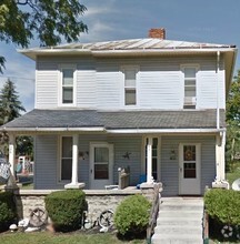 Building Photo - 126 Allen Ave