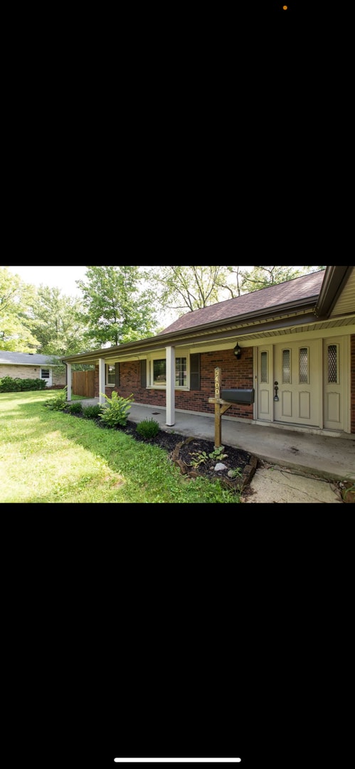 Welcome home to this 4-bedroom home in Kettering - Welcome home to this 4-bedroom home in Kettering