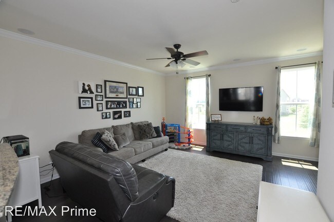 Foto del edificio - 4 br, 3.5 bath House - 605 Evick Way