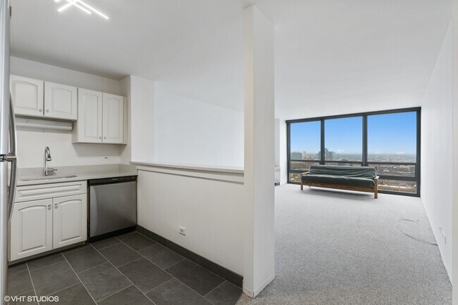 Foto del edificio - 1636 N Wells St