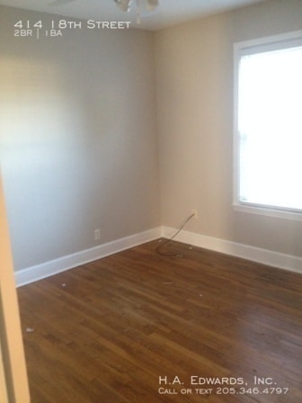 Photo - 414 18th St House