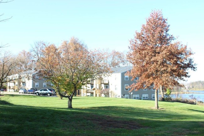 Foto del edificio - Arbor Terrace and Richland Country Apartments