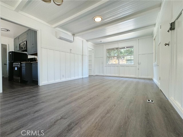 Building Photo - 416 W Duarte Rd