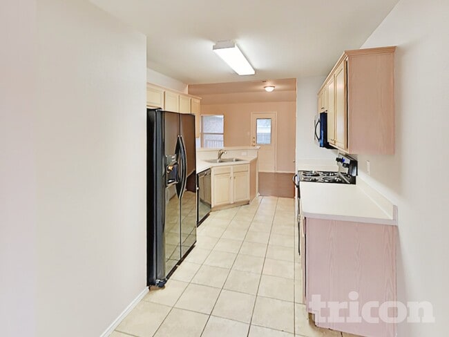 Building Photo - 1832 McNeely St