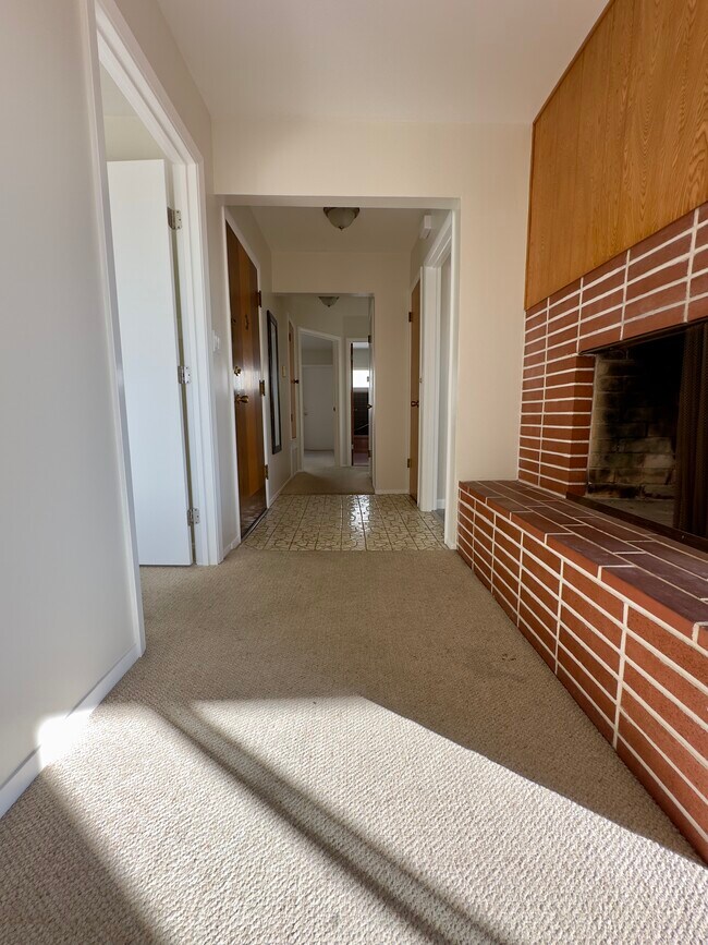 Foto del edificio - 2598 24th Ave