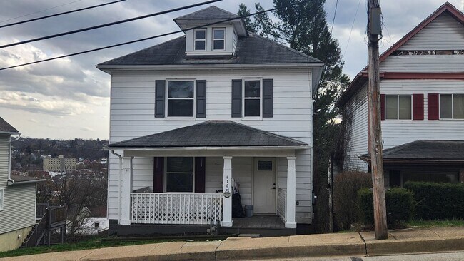Home for Rent in Jeannette, PA-3 bed/1 bath - Home for Rent in Jeannette, PA-3 bed/1 bath
