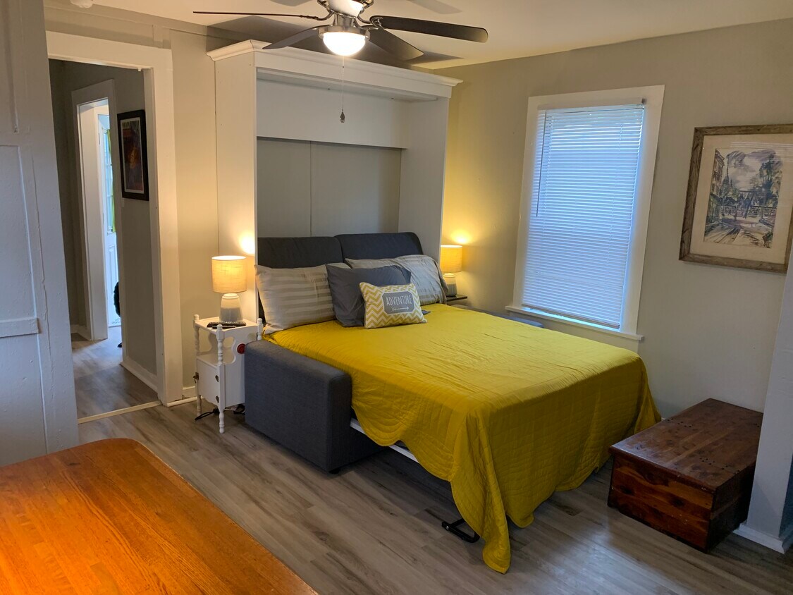 Queen size murphy bed converts to sofa - 1800 28th Ave N