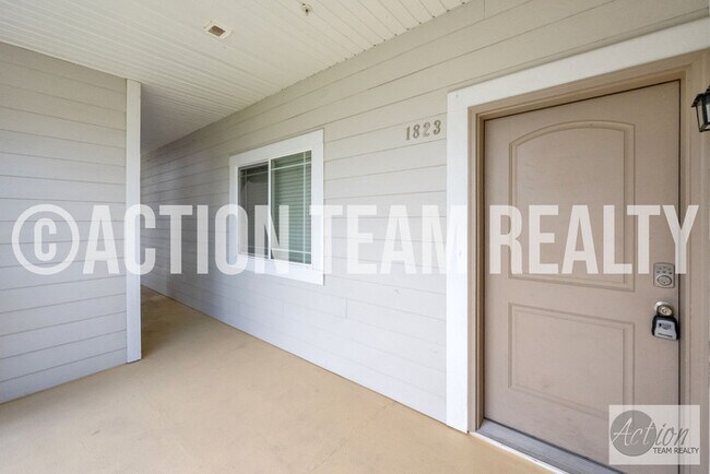 Foto del edificio - Condo in Saratoga Springs Available July 20th