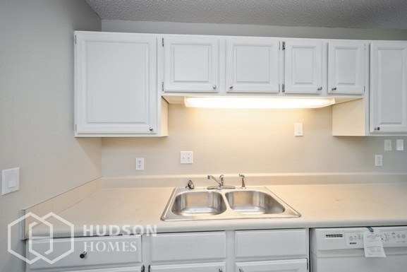 Building Photo - NOW AVAILABLE! 1580 Janice Court, Gulf Bre...
