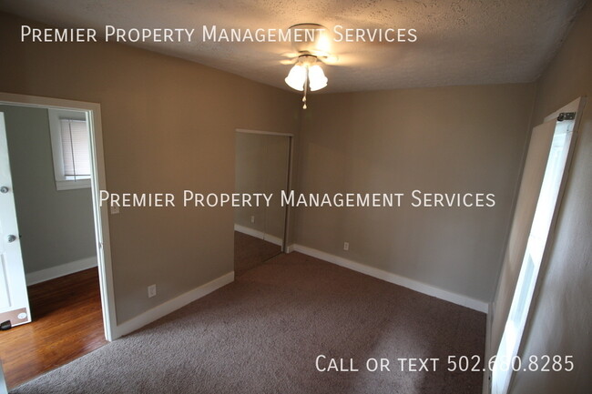 Foto del edificio - 538 W Evelyn Ave