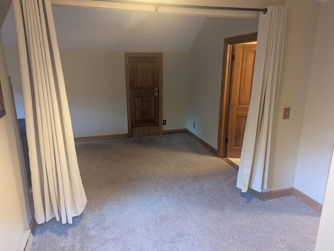 Building Photo - 544 Redstone Blvd
