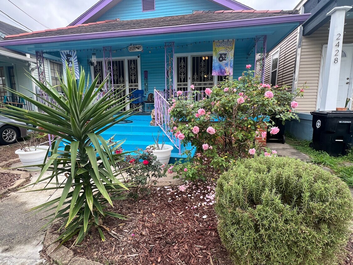 Front of house with rosemary & rose bushes - 2426 Lapeyrouse St