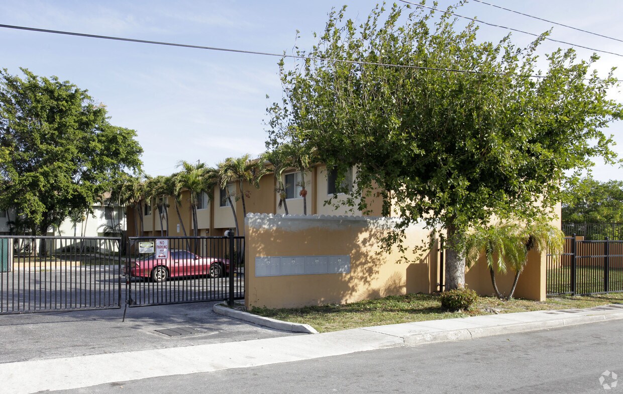 Foto del edificio - 905 22nd St