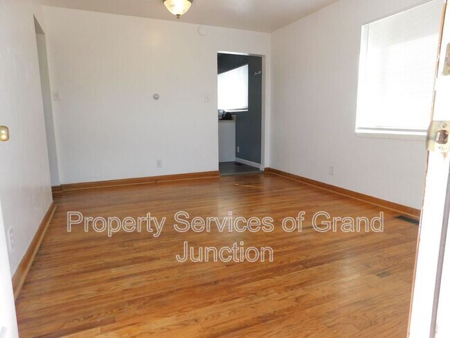 Foto del edificio - 1301 N 3rd St