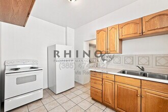 Building Photo - 926 Binford St
