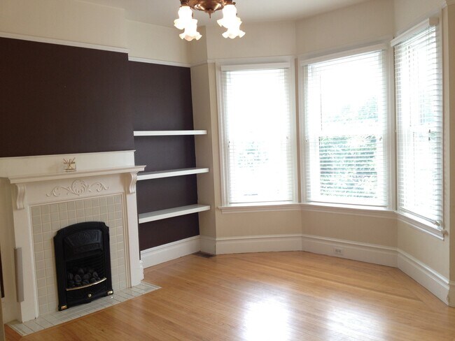 Foto del edificio - Noe Valley - 2 BR, 1 BA Condo 970 Sq. Ft. ...