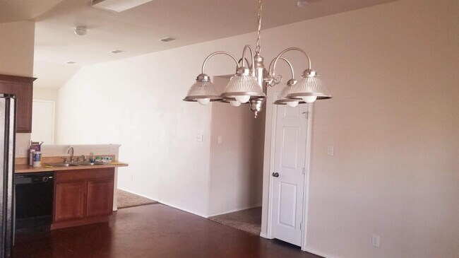 Foto del edificio - 6706 84th St