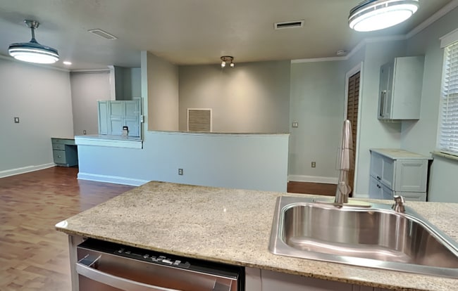 Photo - 2021 Gerda Terrace House