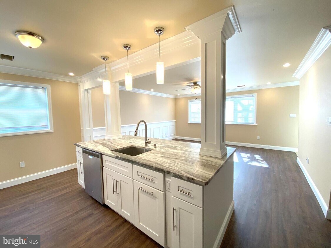 1294 Cooper St, Edgewater Park, NJ 08010 Townhome Rentals in